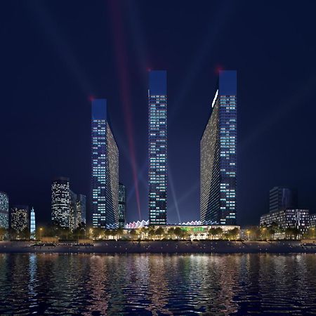 Suites Orbi City Aparthotel 巴统 外观 照片