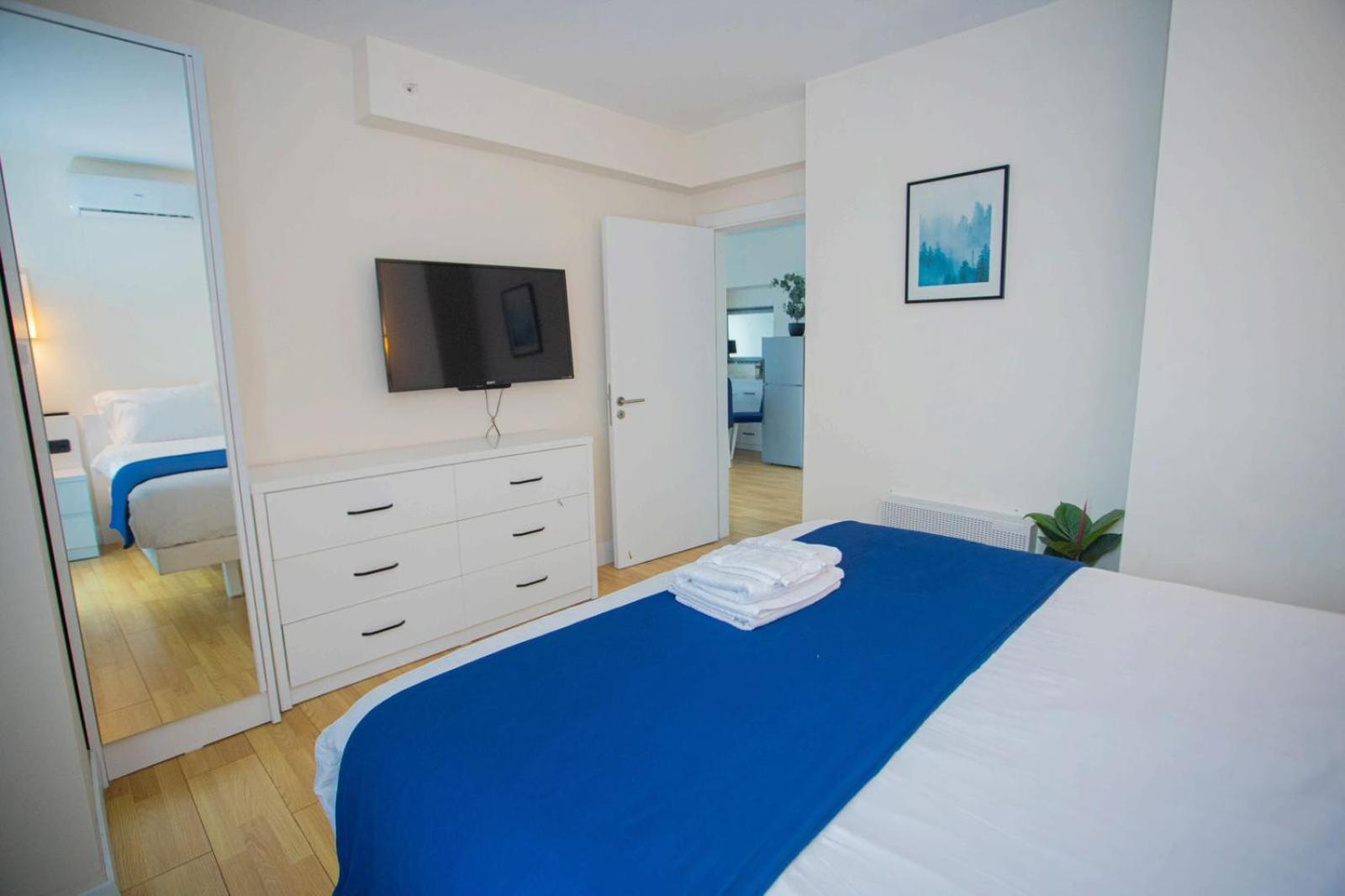 Suites Orbi City Aparthotel 巴统 外观 照片